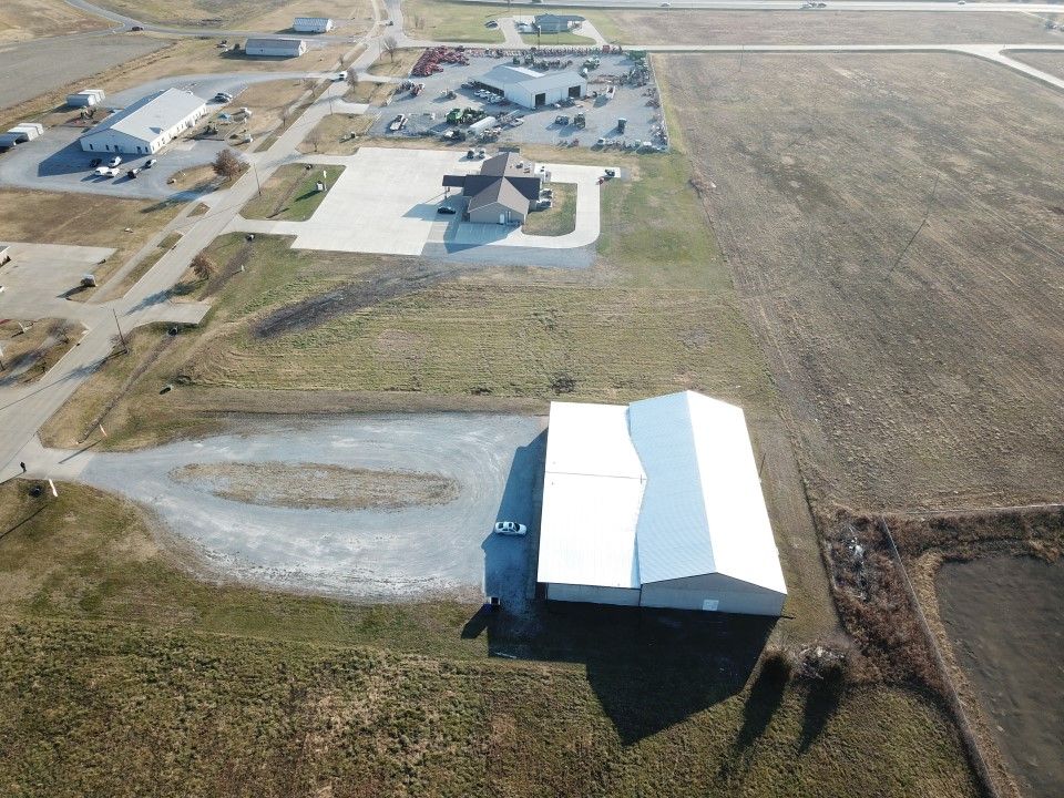25 Veterans Dr, Harrisburg, IL 62946